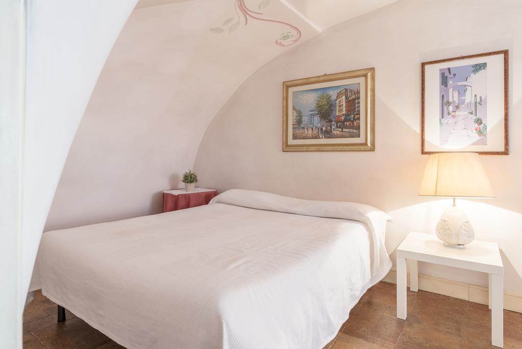 Piazza Colonna - Charme Holidays Apartamento *